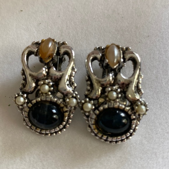 Jewelry Vintage Clip On Earring Poshmark